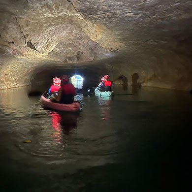 Cave Kayaking with Tour Belize